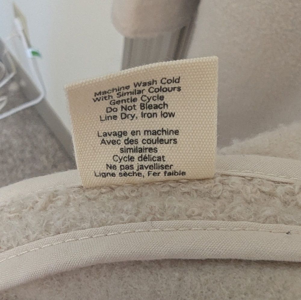 Jackson Rowe x Jillian Harris Shacket - Picture 9 of 10